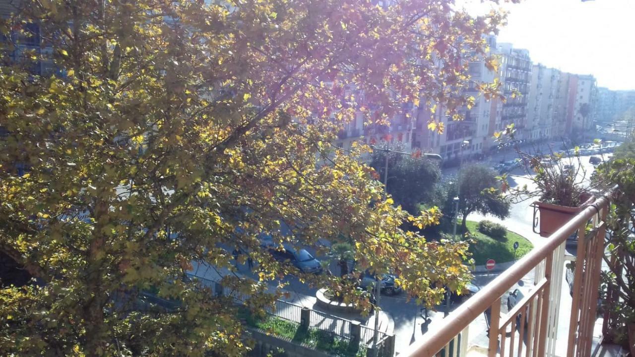 Casa Family & Friends Bed and Breakfast Salerno Eksteriør billede
